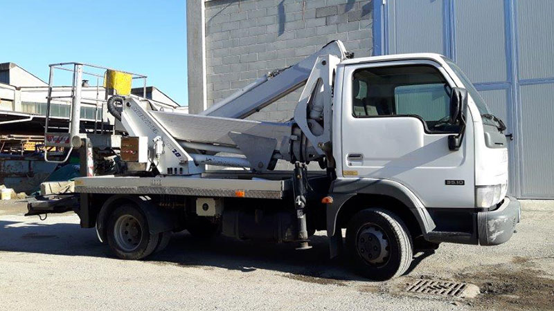 Offerta: Noleggio Pagliero MX 200 su Nissan Cabstar