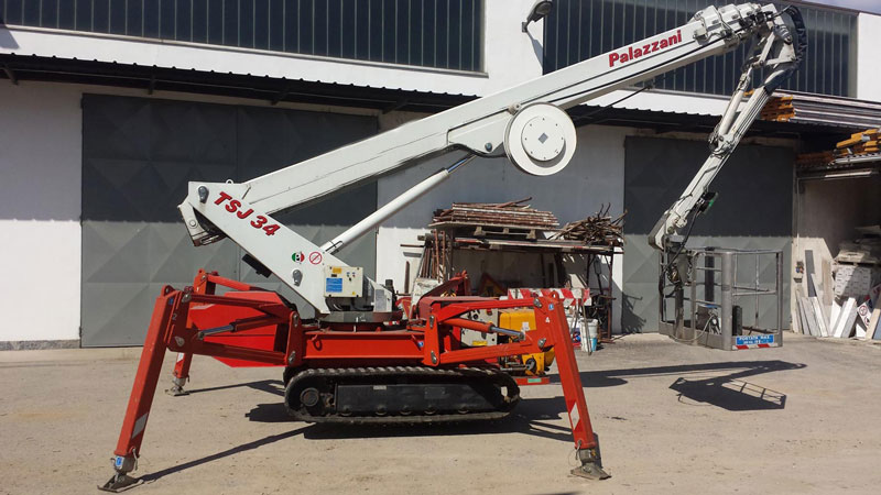 assistenza in cantiere (ragno cingolato)